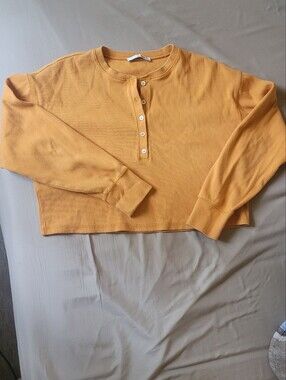 Wilfred  Cropped  Sweater in Mustard Yellowfred